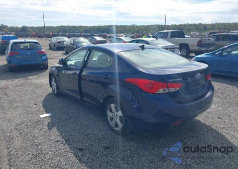 2013 Hyundai Elantra Gls z USA, uszkodzony, nr VIN 5NPDH4AE3DH279917